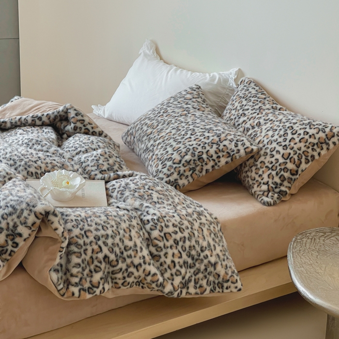 91家纺网 家纺一手货源 找家纺 玛奇朵 2025新款秋冬新品进口仿皮草水貂绒-波斯蜜语系列 波斯蜜语-咖