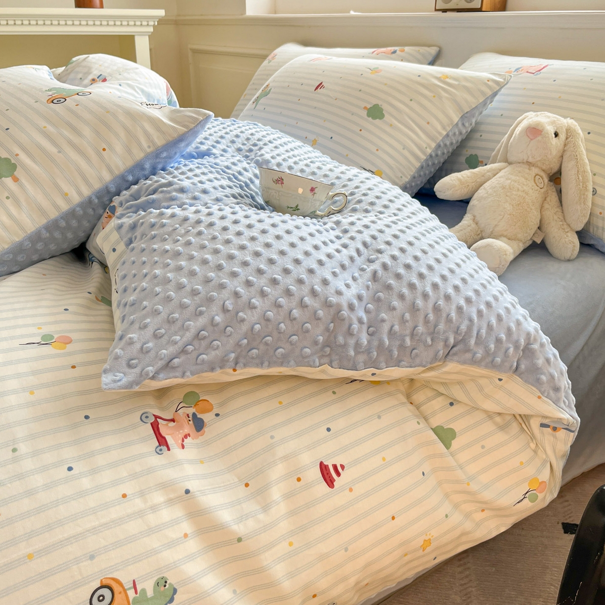 91家纺网 家纺一手货源 找家纺 （总）麦伦家居 2025秋冬新品多功能床品全棉+豆豆绒四件套卡通小清新系列