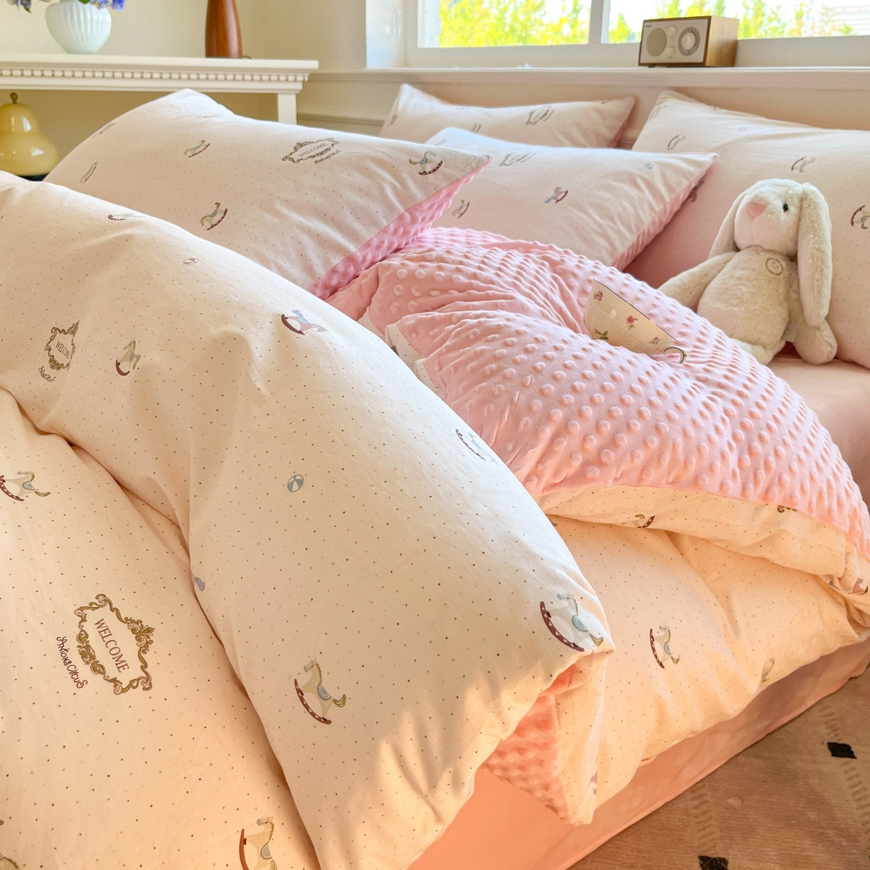 91家纺网 家纺一手货源 找家纺 （总）麦伦家居 2025秋冬新品多功能床品全棉+豆豆绒四件套卡通小清新系列