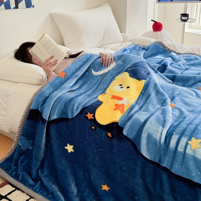 91家纺网 家纺一手货源 找家纺 舒隅家纺 2025新款大版印花云毯毛毯毯子 星月小熊