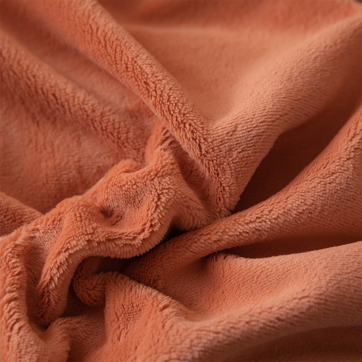 91家纺网 家纺一手货源 找家纺 暖洋 2025新款240克高克重全工艺纯色织带花边款牛奶绒四件套 枫糖橙