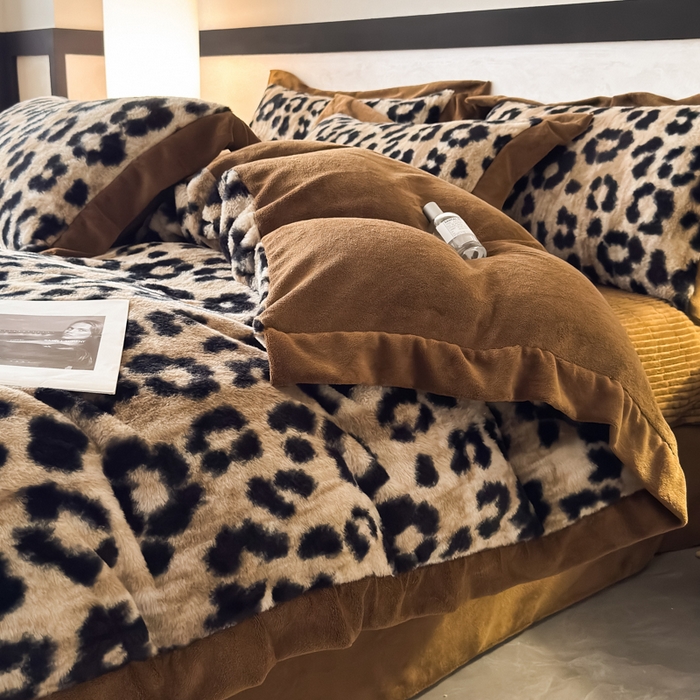 91家纺网 家纺一手货源 找家纺 （总）九花鹿 2024新款A类宽边工艺款丹麦兔毛绒牛奶绒四件套