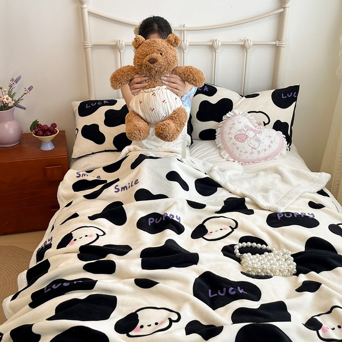 91家纺网 家纺一手货源 找家纺 （总）红嘴企鹅 2025新款A类ins风卡通可爱加厚牛奶绒羊羔绒毛毯毯子办公室沙发儿童空调盖毯午休毯