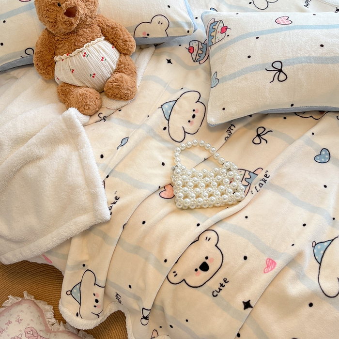 91家纺网 家纺一手货源 找家纺 红嘴企鹅 2025新款A类ins风卡通可爱加厚牛奶绒羊羔绒毛毯毯子办公室沙发儿童空调盖毯午休毯 蛋糕狗