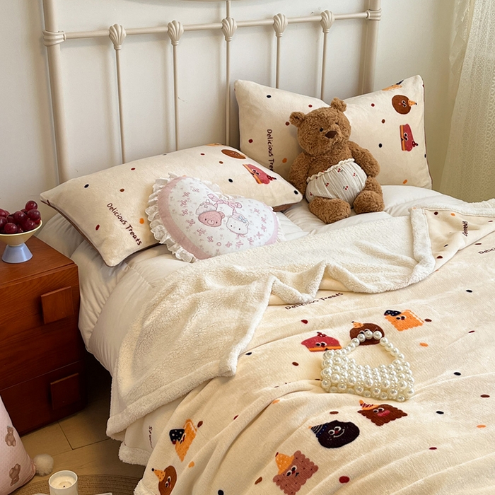 91家纺网 家纺一手货源 找家纺 红嘴企鹅 2026新款A类ins风卡通可爱加厚牛奶绒羊羔绒毛毯毯子办公室沙发儿童空调盖毯午休毯 点心