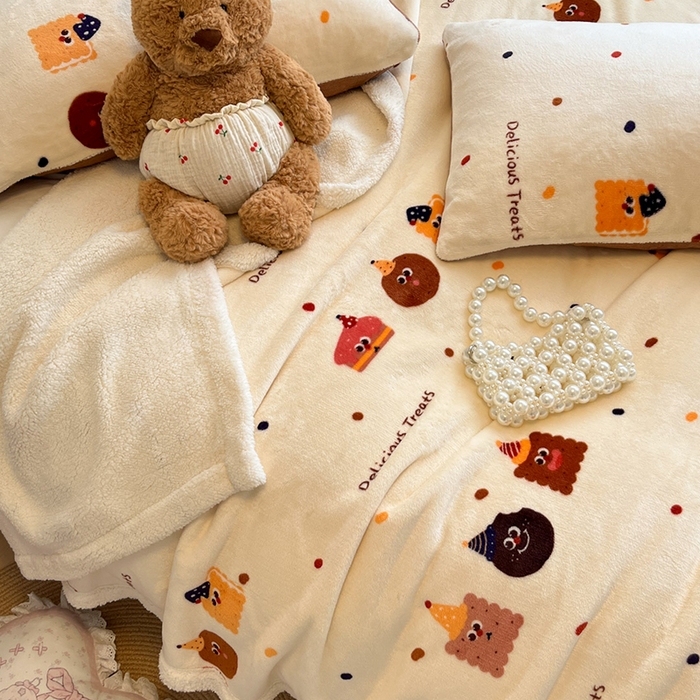 91家纺网 家纺一手货源 找家纺 红嘴企鹅 2026新款A类ins风卡通可爱加厚牛奶绒羊羔绒毛毯毯子办公室沙发儿童空调盖毯午休毯 点心