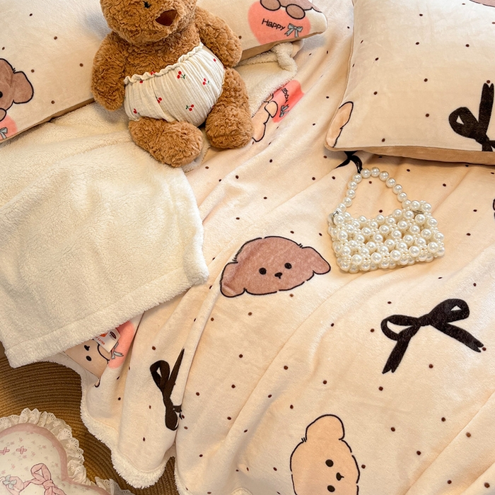 91家纺网 家纺一手货源 找家纺 红嘴企鹅 2025新款A类ins风卡通可爱加厚牛奶绒羊羔绒毛毯毯子办公室沙发儿童空调盖毯午休毯 蝴蝶结狗狗