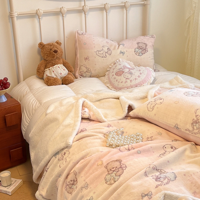 91家纺网 家纺一手货源 找家纺 红嘴企鹅 2025新款A类ins风卡通可爱加厚牛奶绒羊羔绒毛毯毯子办公室沙发儿童空调盖毯午休毯 梦幻小熊