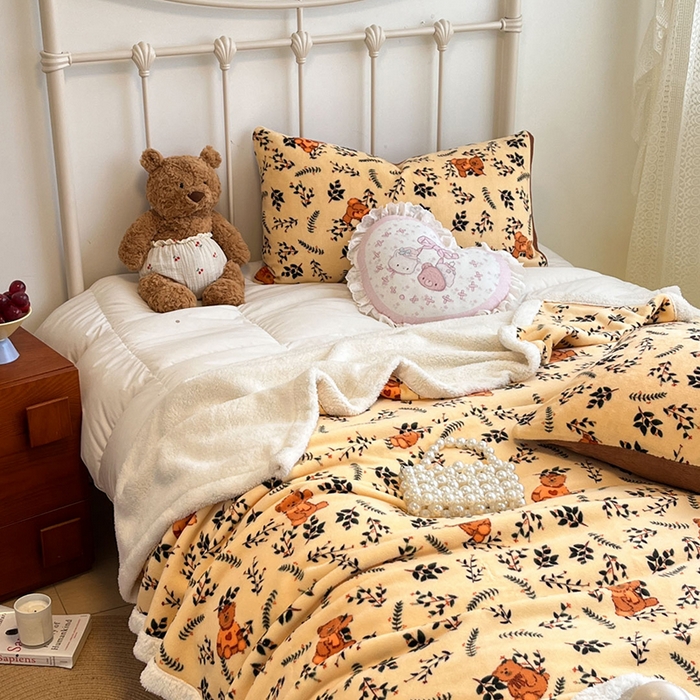 91家纺网 家纺一手货源 找家纺 红嘴企鹅 2025新款A类ins风卡通可爱加厚牛奶绒羊羔绒毛毯毯子办公室沙发儿童空调盖毯午休毯 摩咖熊