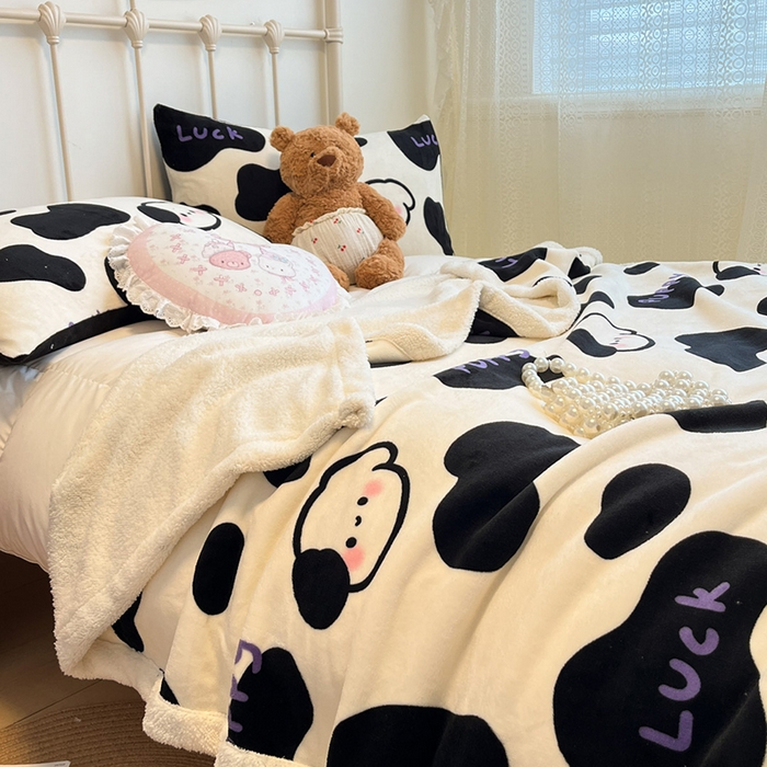 91家纺网 家纺一手货源 找家纺 红嘴企鹅 2025新款A类ins风卡通可爱加厚牛奶绒羊羔绒毛毯毯子办公室沙发儿童空调盖毯午休毯 奶油狗