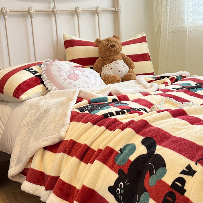 91家纺网 家纺一手货源 找家纺 红嘴企鹅 2025新款A类ins风卡通可爱加厚牛奶绒羊羔绒毛毯毯子办公室沙发儿童空调盖毯午休毯 平安猫