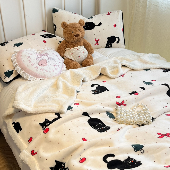 91家纺网 家纺一手货源 找家纺 红嘴企鹅 2025新款A类ins风卡通可爱加厚牛奶绒羊羔绒毛毯毯子办公室沙发儿童空调盖毯午休毯 圣诞猫