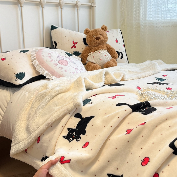 91家纺网 家纺一手货源 找家纺 红嘴企鹅 2025新款A类ins风卡通可爱加厚牛奶绒羊羔绒毛毯毯子办公室沙发儿童空调盖毯午休毯 圣诞猫