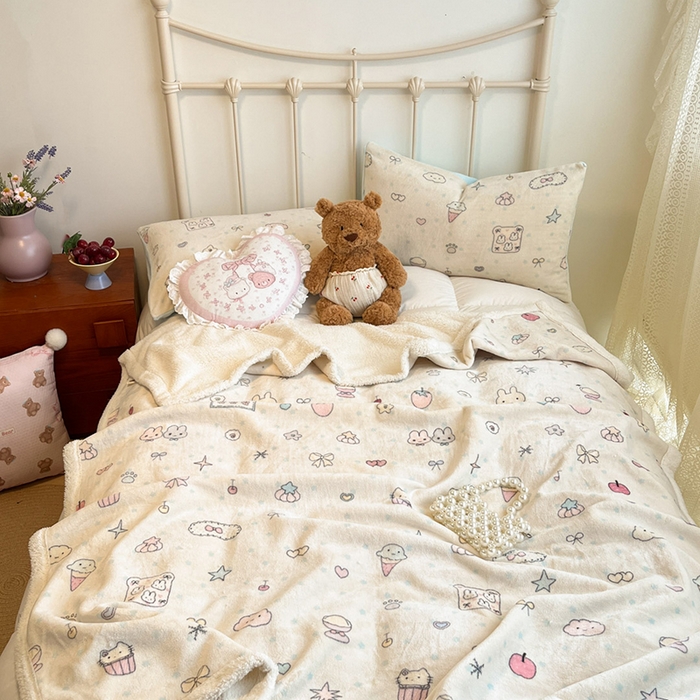 91家纺网 家纺一手货源 找家纺 红嘴企鹅 2025新款A类ins风卡通可爱加厚牛奶绒羊羔绒毛毯毯子办公室沙发儿童空调盖毯午休毯 小星甜点