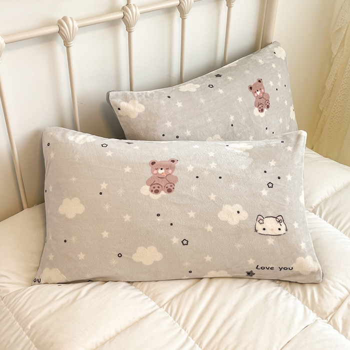 91家纺网 家纺一手货源 找家纺 红嘴企鹅 2025新款A类ins风卡通可爱加厚牛奶绒羊羔绒毛毯毯子办公室沙发儿童空调盖毯午休毯 星云小熊