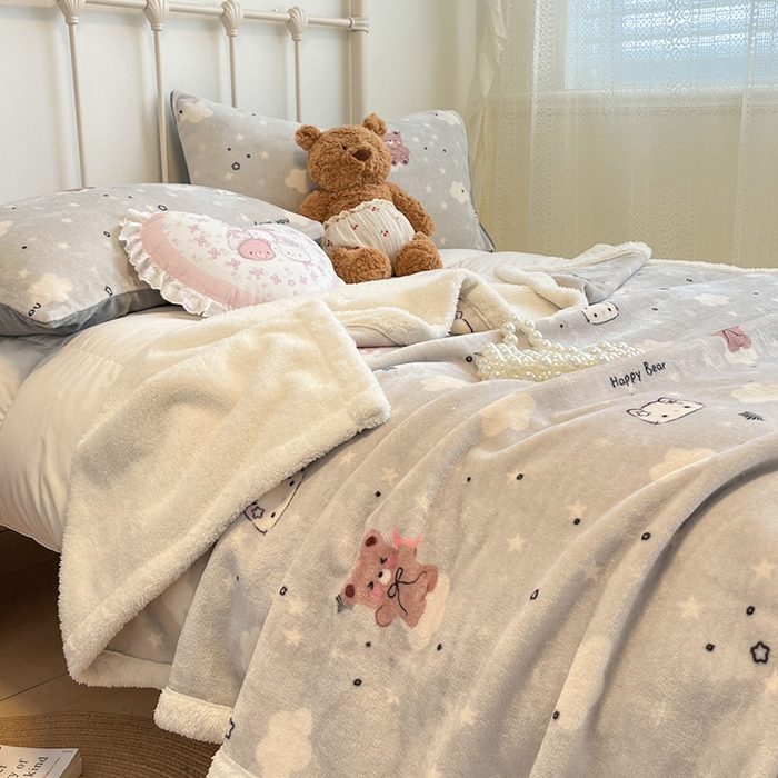 91家纺网 家纺一手货源 找家纺 红嘴企鹅 2025新款A类ins风卡通可爱加厚牛奶绒羊羔绒毛毯毯子办公室沙发儿童空调盖毯午休毯 星云小熊