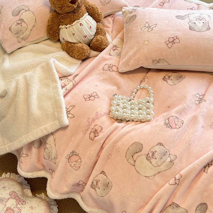 91家纺网 家纺一手货源 找家纺 红嘴企鹅 2025新款A类ins风卡通可爱加厚牛奶绒羊羔绒毛毯毯子办公室沙发儿童空调盖毯午休毯 羞羞猫