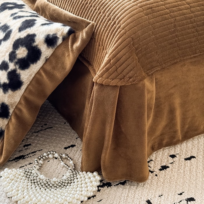 91家纺网 家纺一手货源 找家纺 （总）九花鹿 2024新款A类宽边工艺款丹麦兔毛绒牛奶绒四件套