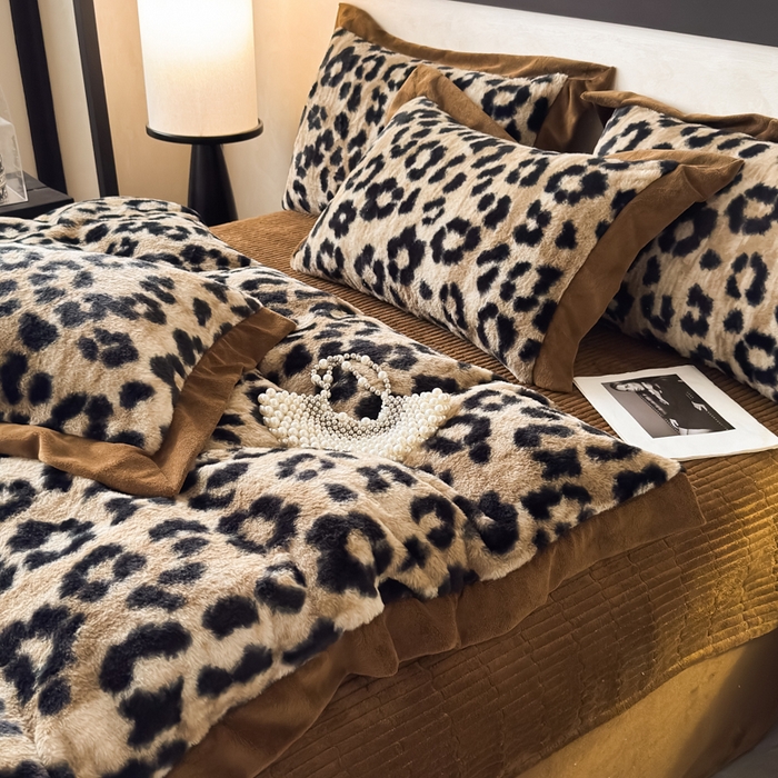 91家纺网 家纺一手货源 找家纺 （总）九花鹿 2024新款A类宽边工艺款丹麦兔毛绒牛奶绒四件套