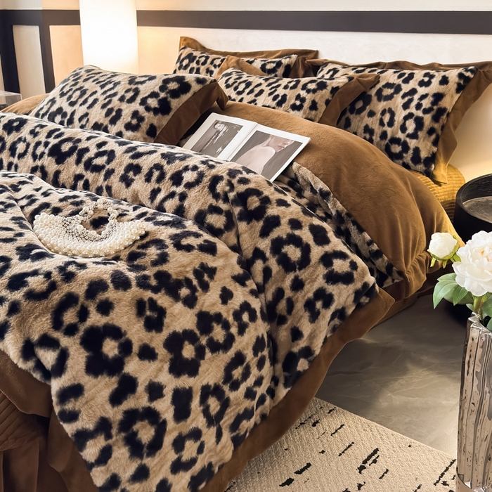 91家纺网 家纺一手货源 找家纺 （总）九花鹿 2024新款A类宽边工艺款丹麦兔毛绒牛奶绒四件套