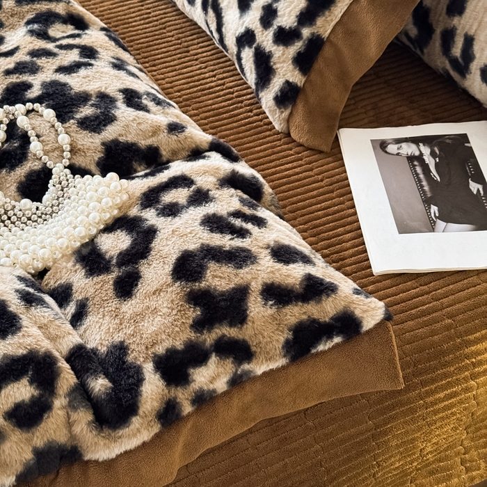 91家纺网 家纺一手货源 找家纺 （总）九花鹿 2024新款A类宽边工艺款丹麦兔毛绒牛奶绒四件套