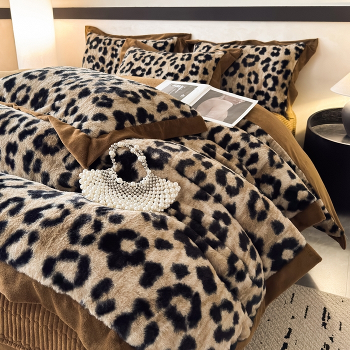 91家纺网 家纺一手货源 找家纺 （总）九花鹿 2024新款A类宽边工艺款丹麦兔毛绒牛奶绒四件套