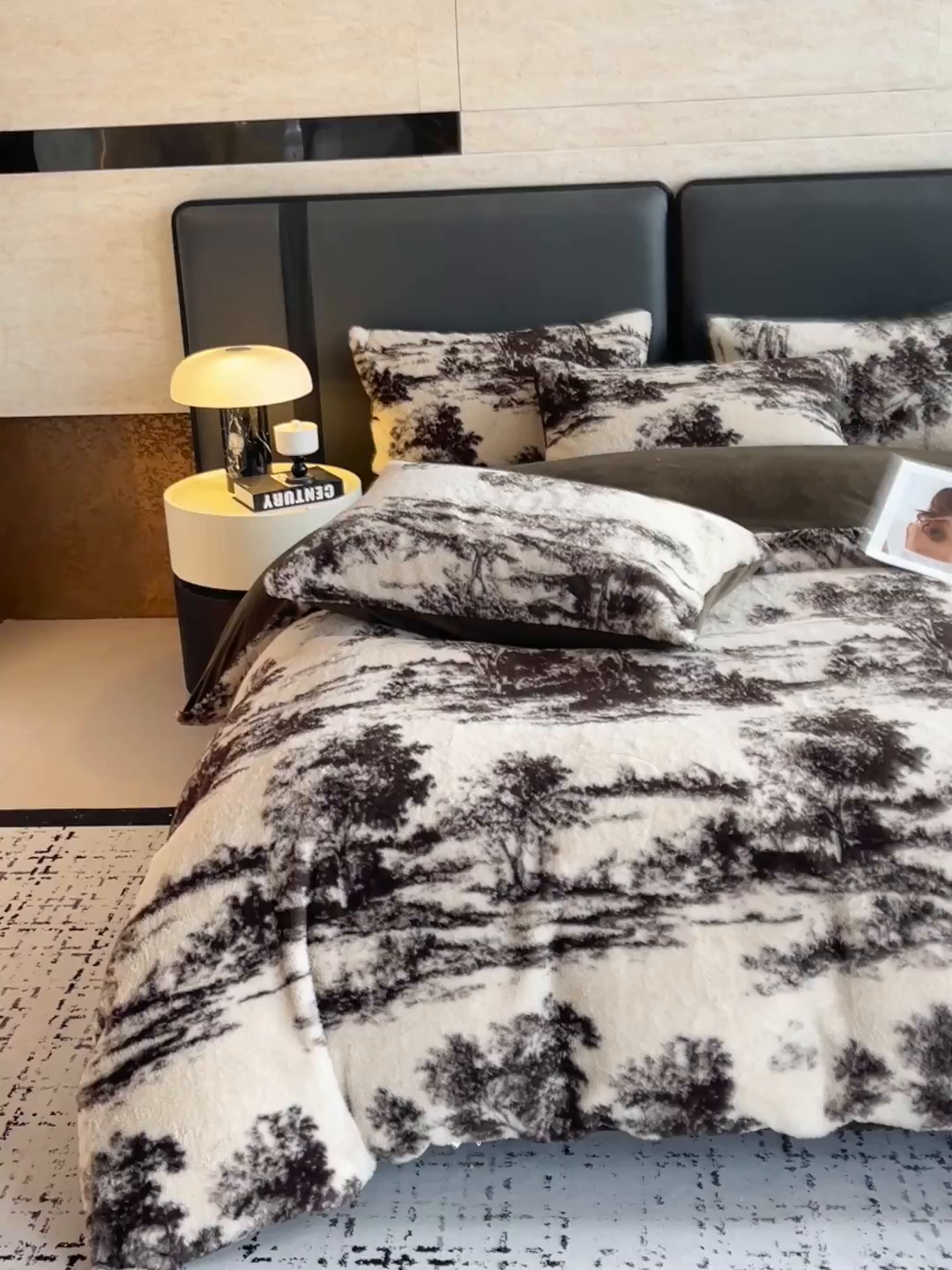 91家纺网 家纺一手货源 找家纺 （总）佰亿莱 2025新款印花兔毛绒双面锁温暖绒四件套