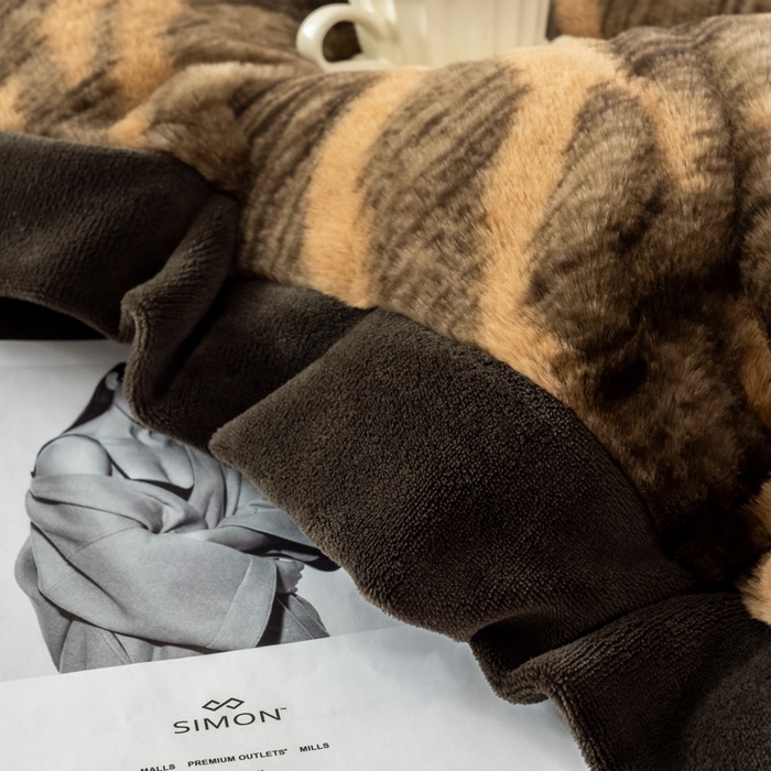 91家纺网 家纺一手货源 找家纺 九花鹿 2024新款A类宽边工艺款丹麦兔毛绒牛奶绒四件套 宽边丹麦兔绒-斑马