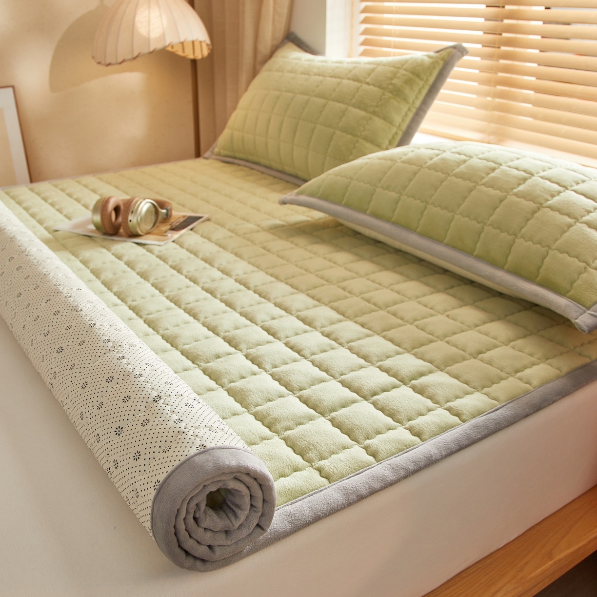 芊梵床垫 2025新款牛奶绒褥子系列-烫画版 烫画-抹茶绿