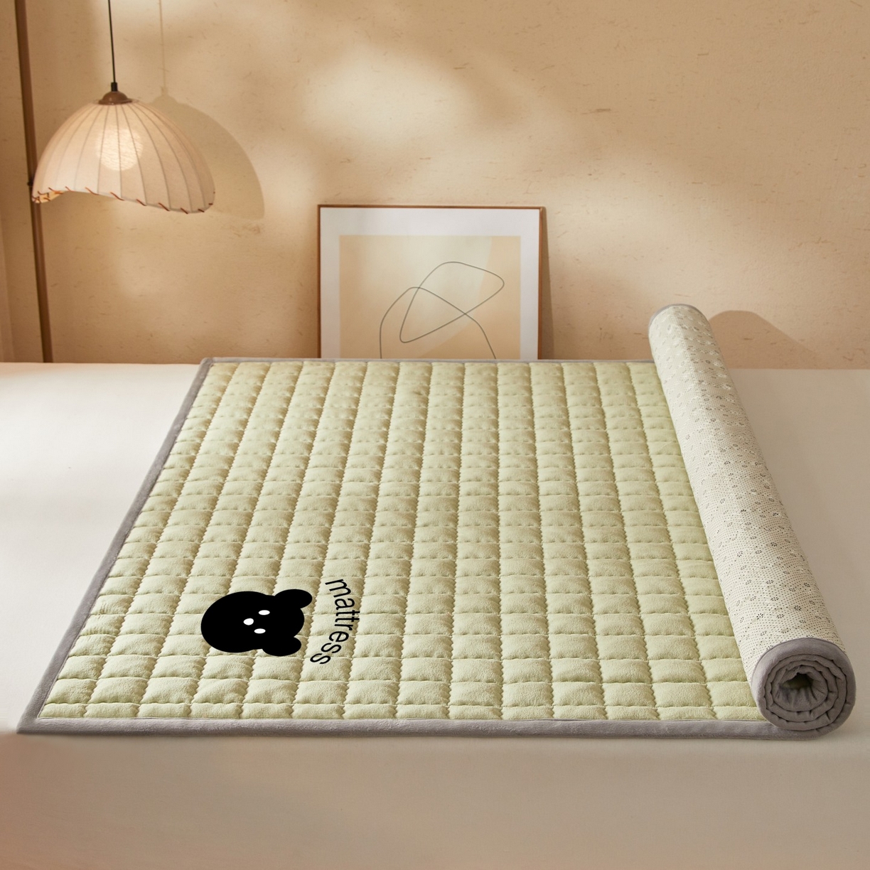 91家纺网 家纺一手货源 找家纺 芊梵床垫 2025新款牛奶绒褥子系列-烫画版 烫画-抹茶绿