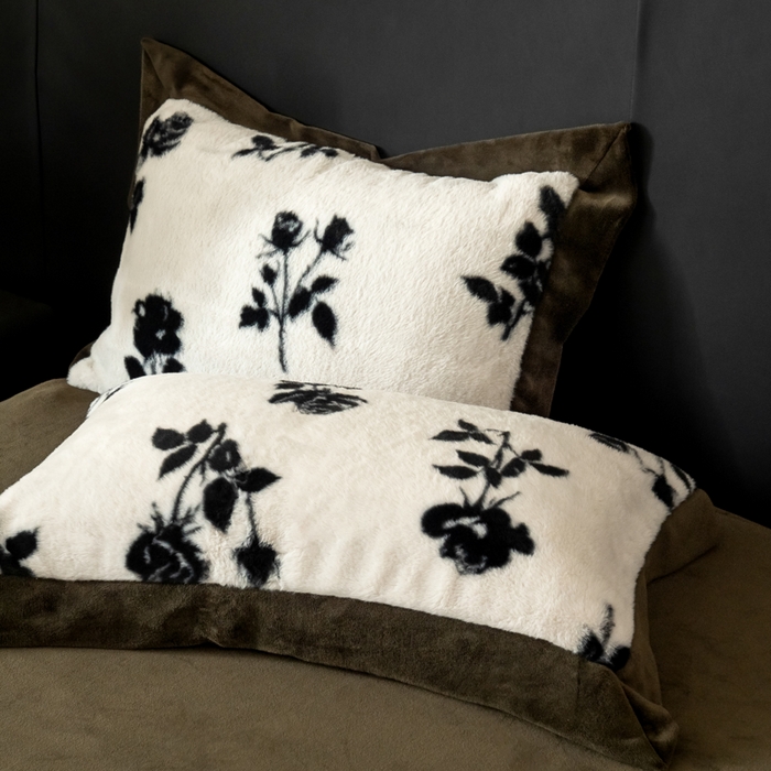 91家纺网 家纺一手货源 找家纺 九花鹿 2024新款A类宽边工艺款丹麦兔毛绒牛奶绒四件套 宽边丹麦兔绒-奥菲墨