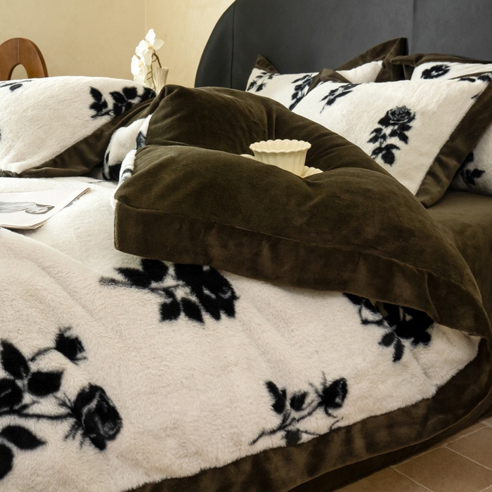 九花鹿 2024新款A类宽边工艺款丹麦兔毛绒牛奶绒四件套 宽边丹麦兔绒-奥菲墨