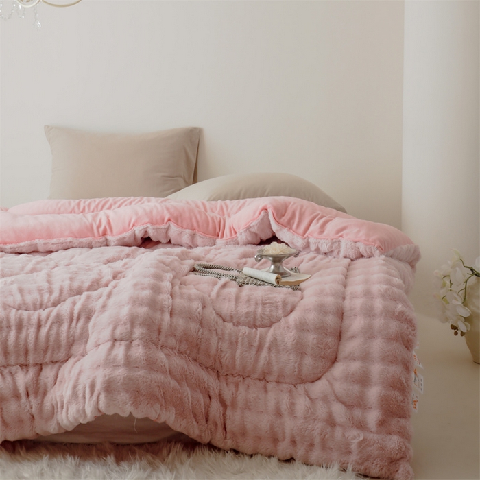 91家纺网 家纺一手货源 找家纺 （总）申龙家纺 2025新款ab版兔绒牛奶绒冬被