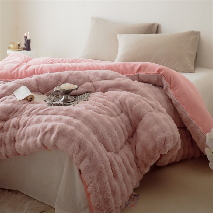 91家纺网 家纺一手货源 找家纺 （总）申龙家纺 2025新款ab版兔绒牛奶绒冬被