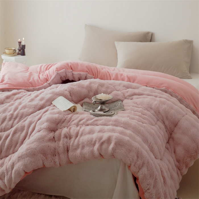 91家纺网 家纺一手货源 找家纺 （总）申龙家纺 2025新款牛奶绒冬被