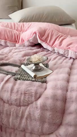 91家纺网 家纺一手货源 找家纺 （总）申龙家纺 2025新款ab版兔绒牛奶绒冬被