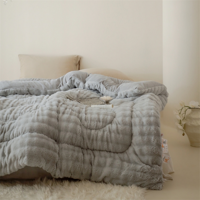 91家纺网 家纺一手货源 找家纺 申龙家纺 2025新款ab版兔绒牛奶绒冬被 灰