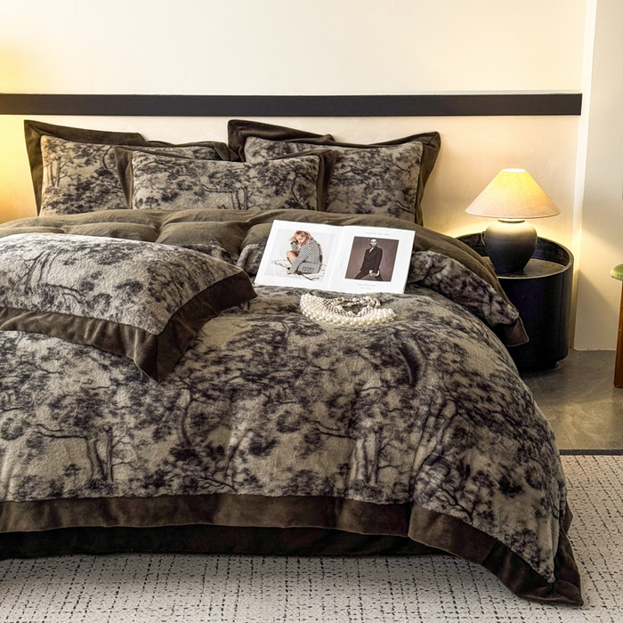 91家纺网 家纺一手货源 找家纺 九花鹿 2024新款A类宽边工艺款丹麦兔毛绒牛奶绒四件套 宽边丹麦兔绒-琳涧