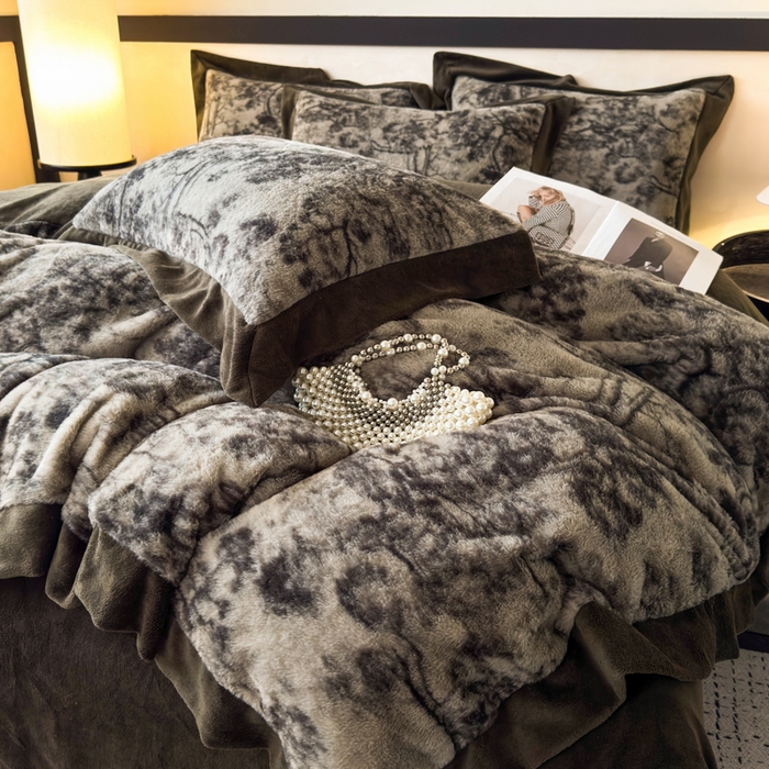 91家纺网 家纺一手货源 找家纺 九花鹿 2024新款A类宽边工艺款丹麦兔毛绒牛奶绒四件套 宽边丹麦兔绒-琳涧