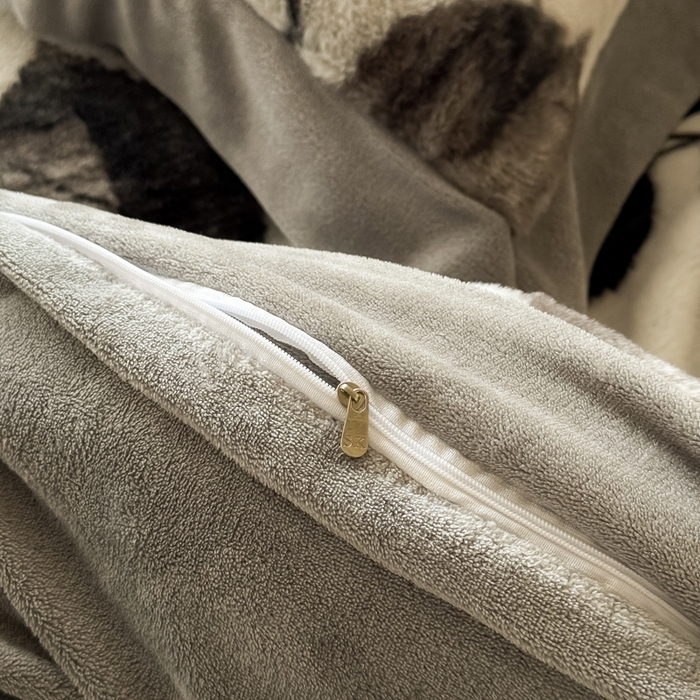 91家纺网 家纺一手货源 找家纺 九花鹿 2024新款A类宽边工艺款丹麦兔毛绒牛奶绒四件套 宽边丹麦兔绒-叶语