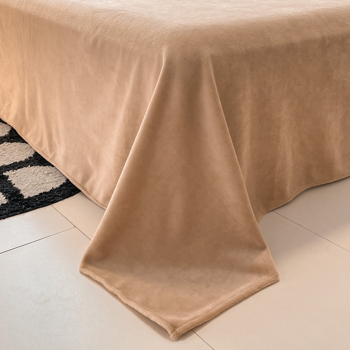 91家纺网 家纺一手货源 找家纺 小叮当家纺仓储工厂店 2025新款高克重230克雕花牛奶绒四件套 风雅颂-卡其