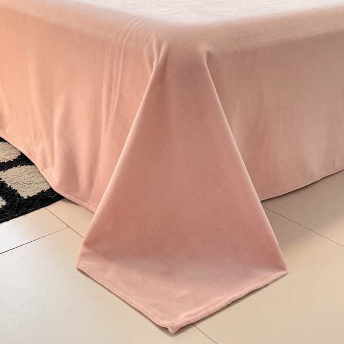 91家纺网 家纺一手货源 找家纺 小叮当家纺仓储工厂店 2025新款高克重230克雕花牛奶绒四件套 芍药-豆沙粉