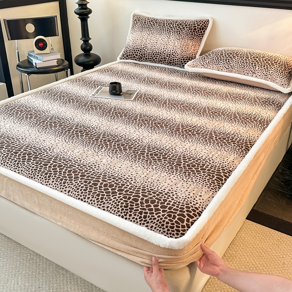 91家纺网 家纺一手货源 找家纺 （总）盛眠家纺 2025新款亲肤舒适水洗棉夹棉床笠-风语