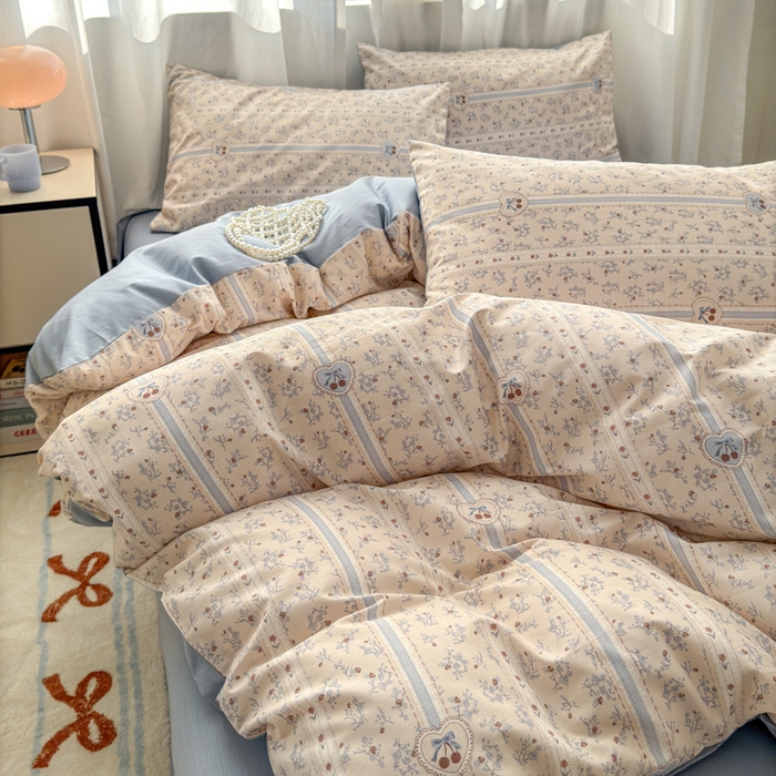 91家纺网 家纺一手货源 找家纺 小叮当家纺仓储工厂店 2025新款13372碎花系列全棉纯棉印花四件套 甜心樱桃