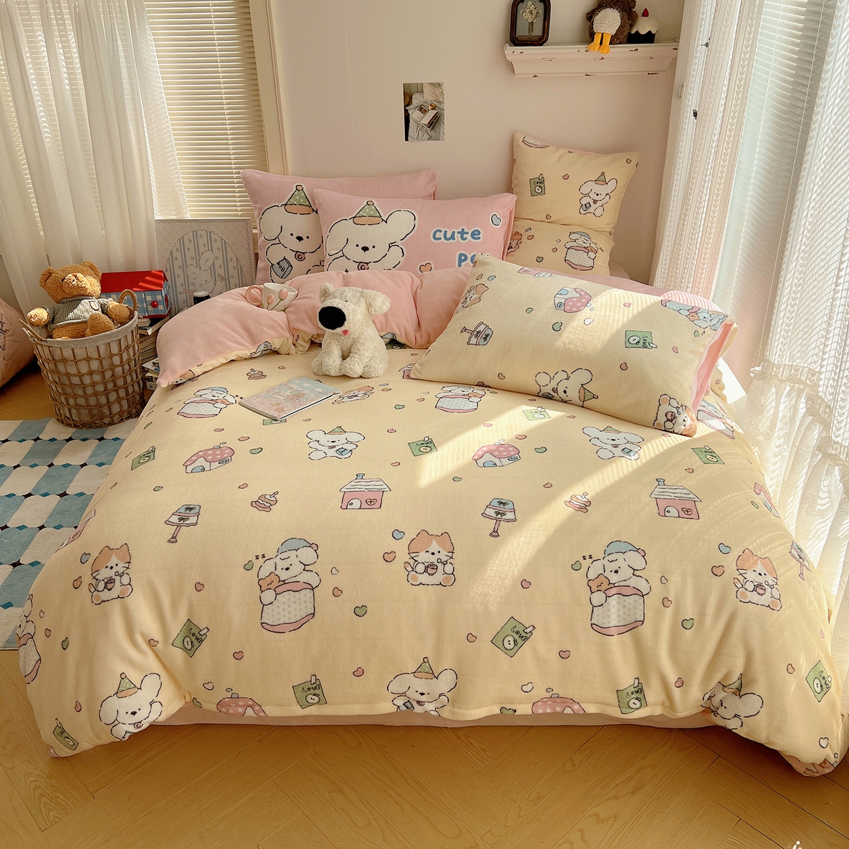 91家纺网 家纺一手货源 找家纺 （总）桃子家居 2025新款A类ins数码印花枕混搭小清新少女卡通猫咪加厚牛奶系列四件套