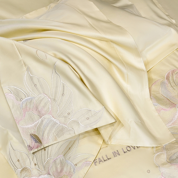 91家纺网 家纺一手货源 找家纺 星蕴家纺 2025新款正宗澳棉长绒棉贡缎四件套-晨曦 晨曦 芝士黄