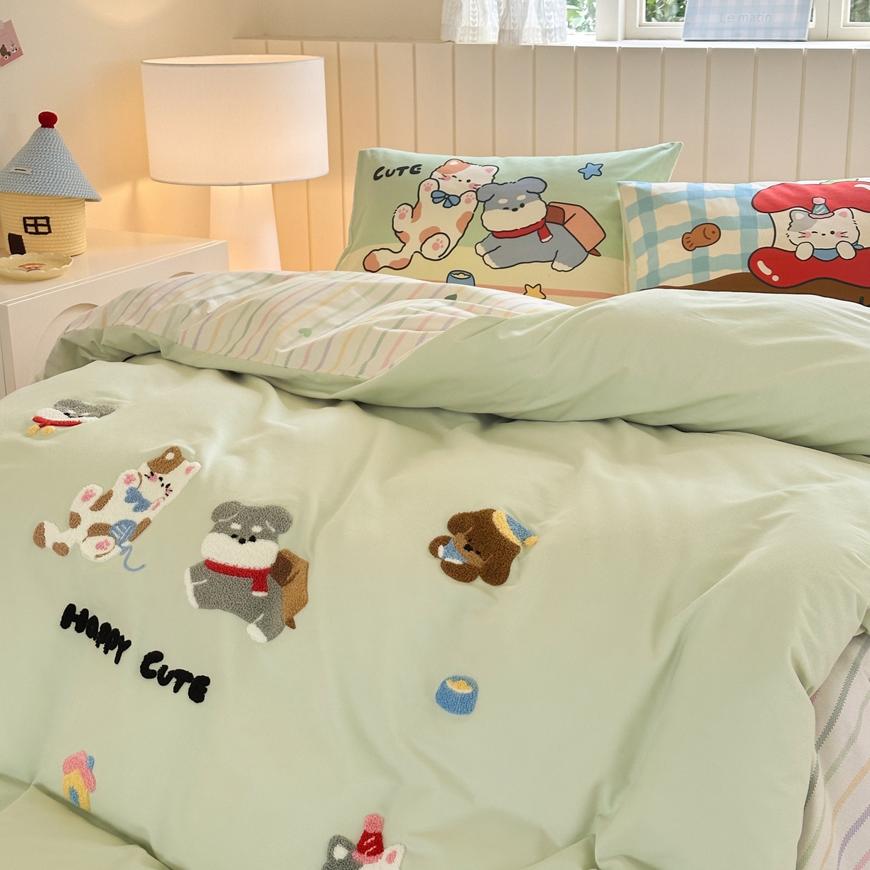 91家纺网 家纺一手货源 找家纺 小叮当家纺仓储工厂店 2025新款数码印花全棉纯棉磨毛毛巾绣四件套 毛茸茸伙伴