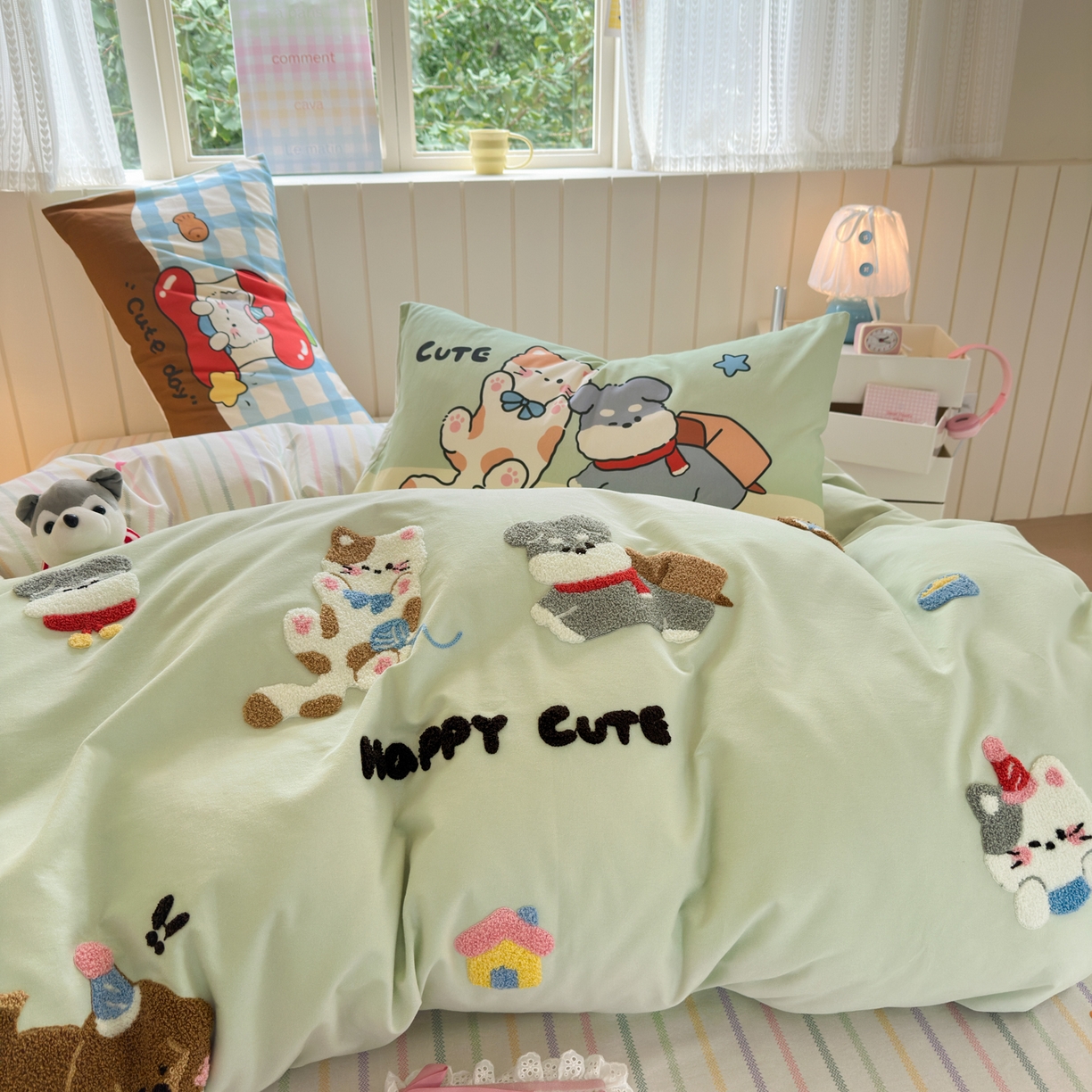 91家纺网 家纺一手货源 找家纺 小叮当家纺仓储工厂店 2025新款数码印花全棉纯棉磨毛毛巾绣四件套 毛茸茸伙伴