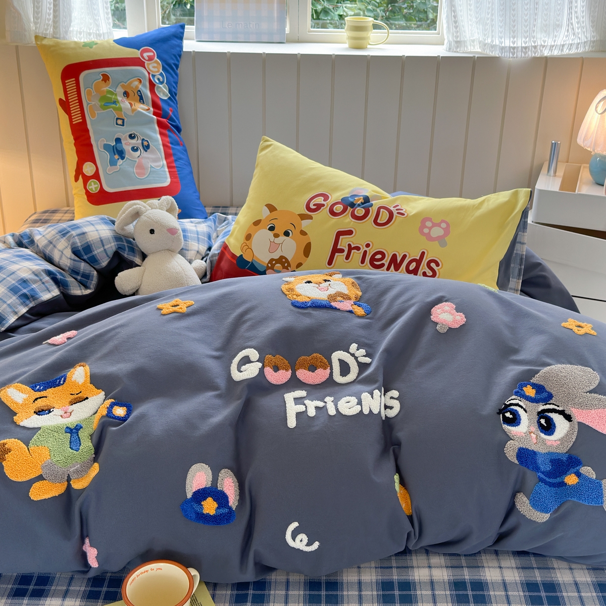 91家纺网 家纺一手货源 找家纺 小叮当家纺仓储工厂店 2025新款数码印花全棉纯棉磨毛毛巾绣四件套 动物乌托邦