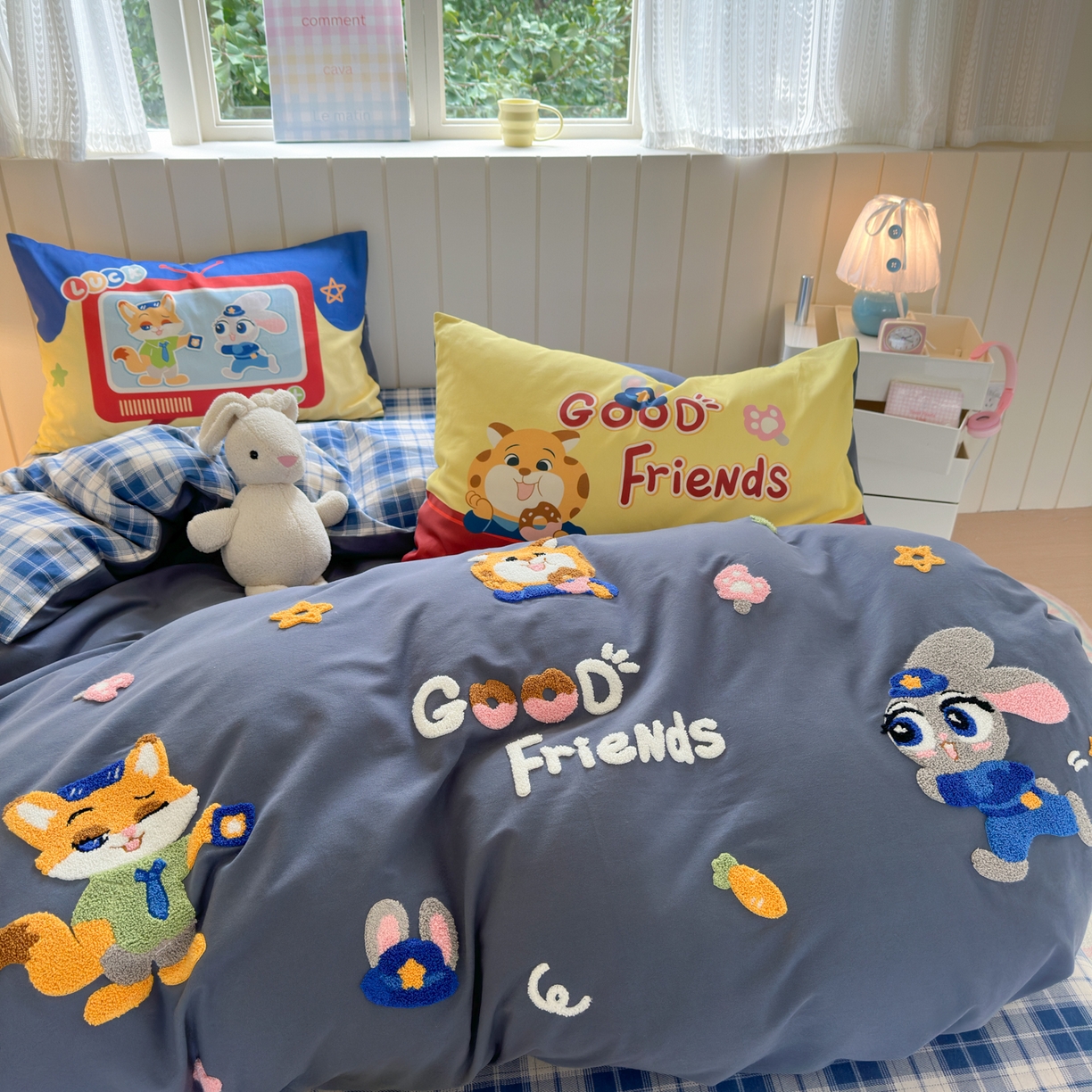 91家纺网 家纺一手货源 找家纺 小叮当家纺仓储工厂店 2025新款数码印花全棉纯棉磨毛毛巾绣四件套 动物乌托邦